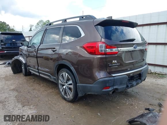 ✅ 2019 Subaru Ascent Limited • VIN: 4S4WMAMD4K3407253 • Lot: 43362435. Listed on IAAI with 138,533 mi. Free auction sales archive from the USA and detailed vehicle history report at DreamBid. Image 3.