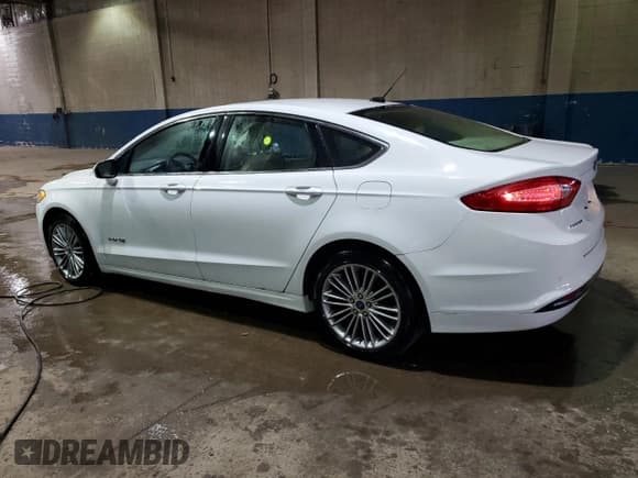 ✅ 2013 Ford Fusion SE Hybrid • VIN: 3FA6P0LU7DR360009 • Lot: 92398755. Listed on Copart with 127,902 mi. Free auction sales archive from the USA and detailed vehicle history report at DreamBid. Image 2.