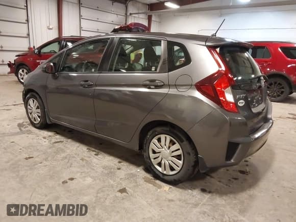 ✅ 2015 Honda Fit LX • VIN: 3HGGK5H52FM760475 • Lot: 43779133. Listed on IAAI with 115,336 mi. Free auction sales archive from the USA and detailed vehicle history report at DreamBid. Image 3.