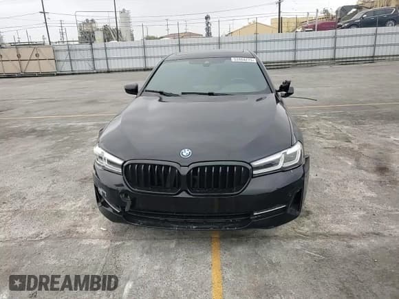 ✅ 2022 BMW 5 Series 530e • VIN: WBA13AG00NCK20233 • Лот: 53484275. Опубликован ранее на Copart с пробегом 49 994 миль. Бесплатный доступ к архиву аукционных продаж из США и подробный отчёт об истории автомобиля на DreamBid. Изображение 13.