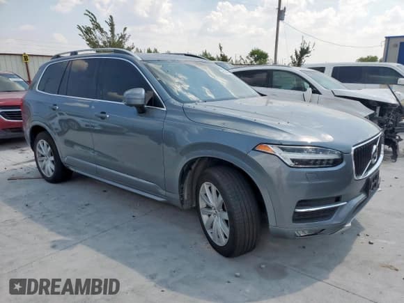 ✅ 2016 Volvo XC90 T6 Momentum • VIN: YV4A22PK6G1076907 • Лот: 81014365. Опубликован ранее на Copart с пробегом 185 676 миль. Бесплатный доступ к архиву аукционных продаж из США и подробный отчёт об истории автомобиля на DreamBid. Изображение 4.