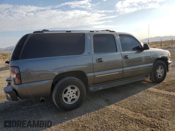✅ 2002 Chevrolet Suburban LS • VIN: 3GNEC16T42G306502 • Лот: 80507984. Опубликован ранее на Copart с пробегом 277 514 миль. Бесплатный доступ к архиву аукционных продаж из США и подробный отчёт об истории автомобиля на DreamBid. Изображение 3.