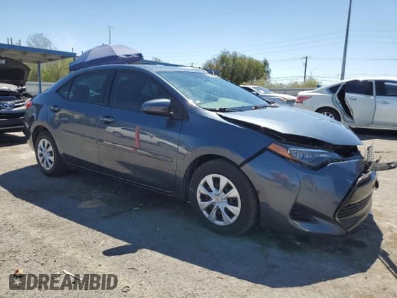 ✅ 2018 Toyota Corolla LE Eco • VIN: 2T1BPRHE9JC021851 • Лот: 66487125. Опубликован ранее на Copart с пробегом 99 515 миль. Бесплатный доступ к архиву аукционных продаж из США и подробный отчёт об истории автомобиля на DreamBid. Изображение 4.