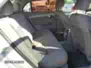 2011 Chevrolet Malibu 1LS z VIN 1G1ZB5E15BF323713, wystawiony jako Copart lot #69056474 z przebiegiem 144 483 mil mil oraz Szkoda całkowita • Salvage title. Historia ofert i sprzedaży dostępna na DreamBid. Obrazek 10.