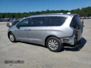 ✅ 2019 Chrysler Pacifica Touring L • VIN: 2C4RC1BG5KR625761 • Лот: 70656445. Опубликован ранее на Copart с пробегом 152 828 миль. Бесплатный доступ к архиву аукционных продаж из США и подробный отчёт об истории автомобиля на DreamBid. Изображение 2.