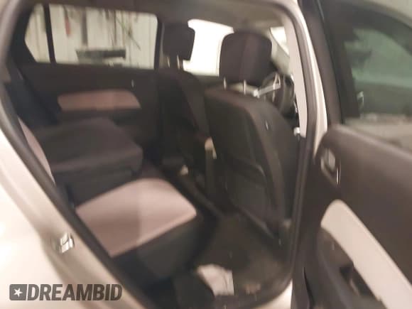 ✅ 2015 GMC Terrain SLE • VIN: 2GKFLWEK4F6124159 • Lot: 43647941. Listed on IAAI with 141,415 mi. Free auction sales archive from the USA and detailed vehicle history report at DreamBid. Image 8.