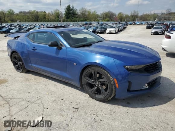 ✅ 2019 Chevrolet Camaro 2LT • VIN: 1G1FD1RX5K0158768 • Lot: 49497024. Wystawiony na Copart z przebiegiem 202 828 mil. Bezpłatny archiwum sprzedaży aukcyjnych z USA i szczegółowy raport historii pojazdu na DreamBid. Zdjęcie 4.
