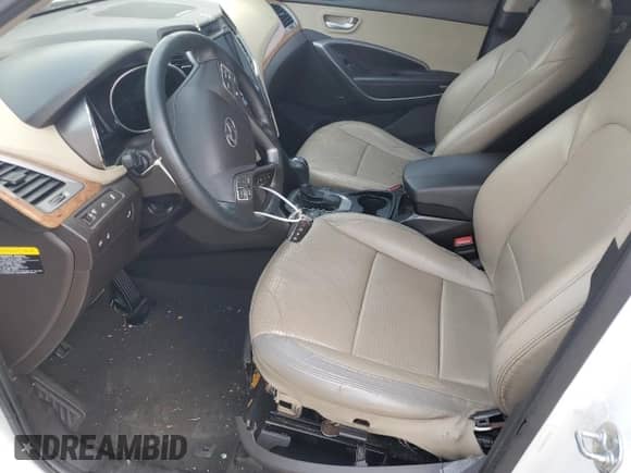 2014 Hyundai Santa Fe с VIN 5XYZU3LB8EG200068, выставлен на аукционе Copart как лот 71618685 с пробегом 156 261 миль миль и Чистый • Clean title. История ставок и продаж доступна на DreamBid. Изображение 7.