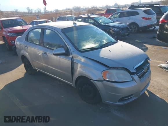 ✅ 2009 Chevrolet Aveo 1LT • VIN: KL1TD56EX9B374755 • Lot: 41334901. Wystawiony na IAAI z przebiegiem 105 967 mil. Bezpłatny archiwum sprzedaży aukcyjnych z USA i szczegółowy raport historii pojazdu na DreamBid. Zdjęcie 1.