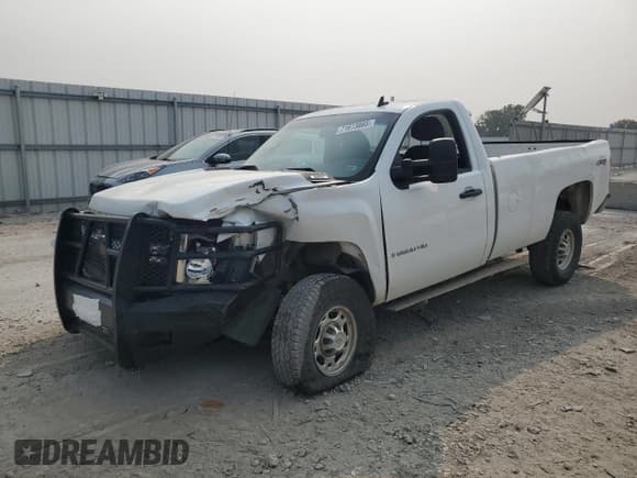 ✅ 2008 Chevrolet Silverado 2500HD 1LT • VIN: 1GCHK24K18E180317 • Лот: 71673865. Опубликован ранее на Copart с пробегом 218 435 миль. Бесплатный доступ к архиву аукционных продаж из США и подробный отчёт об истории автомобиля на DreamBid. Изображение 1.