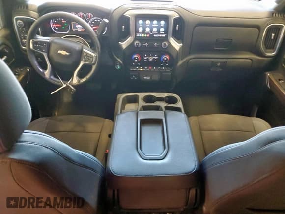 ✅ 2023 Chevrolet Silverado 2500HD LT • VIN: 1GC4YNE79PF125597 • Lot: 85900345. Wystawiony na Copart z przebiegiem 131 126 mil. Bezpłatny archiwum sprzedaży aukcyjnych z USA i szczegółowy raport historii pojazdu na DreamBid. Zdjęcie 8.