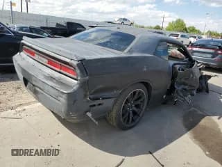 ✅ 2010 Dodge Challenger R/T Classic • VIN: 2B3CJ5DT4AH314048 • Lot: 54798084. Wystawiony na Copart z przebiegiem Nie podano. Bezpłatny archiwum sprzedaży aukcyjnych z USA i szczegółowy raport historii pojazdu na DreamBid. Zdjęcie 3.