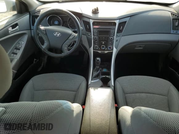 ✅ 2014 Hyundai Sonata GLS • VIN: 5NPEB4ACXEH862541 • Lot: 68681464. Listed on Copart with 102,014 mi. Free auction sales archive from the USA and detailed vehicle history report at DreamBid. Image 8.