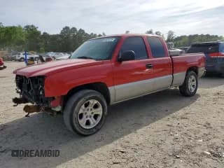 ✅ 2004 Chevrolet Silverado 1500 LS • VIN: 1GCEK19V74Z141511 • Лот: 54621275. Опубликован ранее на Copart с пробегом 108 452 миль. Бесплатный доступ к архиву аукционных продаж из США и подробный отчёт об истории автомобиля на DreamBid. Изображение 1.