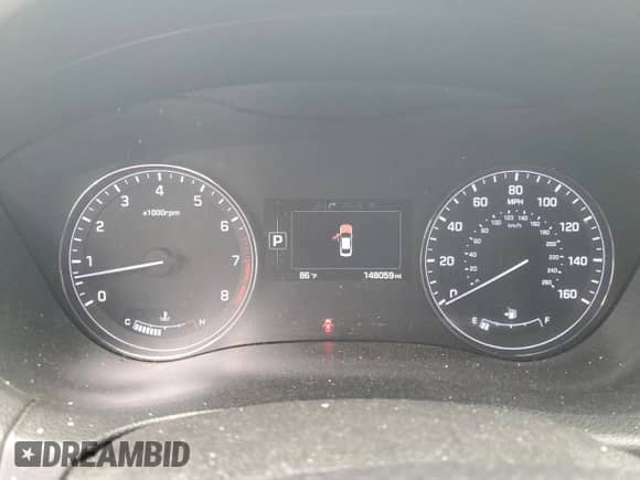 2016 Hyundai Genesis 3.8L z VIN KMHGN4JE4GU113014, wystawiony jako Copart lot #70140834 z przebiegiem 148 059 mil mil oraz Szkoda całkowita • Salvage title. Historia ofert i sprzedaży dostępna na DreamBid. Obrazek 9.