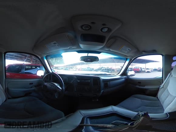 ✅ 2005 Chevrolet Avalanche Z66 • VIN: 3GNEC12Z15G228324 • Lot: 42428371. Listed on IAAI with Not provided. Free auction sales archive from the USA and detailed vehicle history report at DreamBid. Image 18.