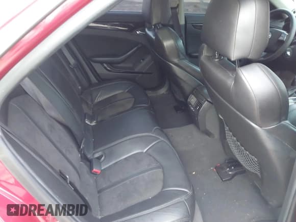 ✅ 2011 Cadillac CTS-V • VIN: 1G6DV5EP1B0130333 • Lot: 41488420. Listed on IAAI with 79,244 mi. Free auction sales archive from the USA and detailed vehicle history report at DreamBid. Image 8.