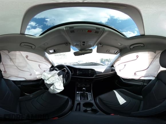 ✅ 2024 Volkswagen Jetta SEL • VIN: 3VWGM7BU8RM082269 • Lot: 42791920. Listed on IAAI with 2,492 mi. Free auction sales archive from the USA and detailed vehicle history report at DreamBid. Image 17.