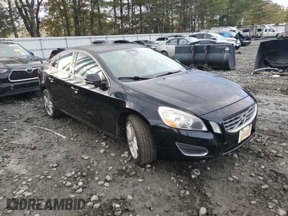 ✅ 2013 Volvo S60 T5 Premier • VIN: YV1612FS5D2187431 • Lot: 87292205. Listed on Copart with 177,150 mi. Free auction sales archive from the USA and detailed vehicle history report at DreamBid. Image 4.
