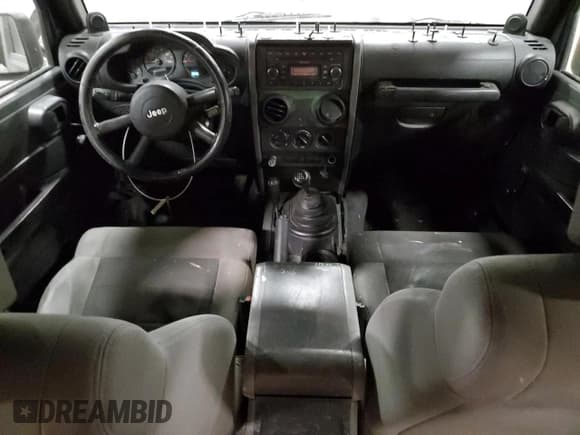 ✅ 2008 Jeep Wrangler X • VIN: 1J4FA24178L566814 • Lot: 93135925. Listed on Copart with 215,212 mi. Free auction sales archive from the USA and detailed vehicle history report at DreamBid. Image 8.