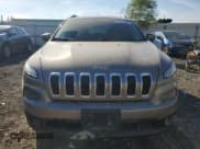 ✅ 2016 Jeep Grand Cherokee • VIN: 1C4PJCLS6GW281609 • Lot: 84149004. Listed on Copart with 123,806 mi. Free auction sales archive from the USA and detailed vehicle history report at DreamBid. Image 5.