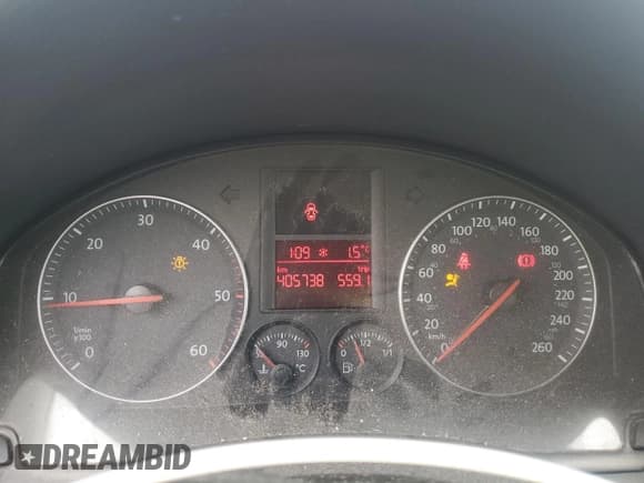 ✅ 2006 Volkswagen Jetta • VIN: 3VWST31K66M682824 • Lot: 91837595. Listed on Copart with 405,738 mi. Free auction sales archive from the USA and detailed vehicle history report at DreamBid. Image 9.