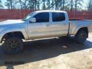 ✅ 2008 Toyota Tacoma • VIN: 5TEMU52N58Z558868 • Lot: 41760140. Wystawiony na IAAI z przebiegiem 287 619 mil. Bezpłatny archiwum sprzedaży aukcyjnych z USA i szczegółowy raport historii pojazdu na DreamBid. Zdjęcie 14.