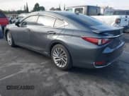 ✅ 2022 Lexus ES 300h Luxury • VIN: 58AEA1C16NU014227 • Lot: 41504883. Listed on IAAI with 55,850 mi. Free auction sales archive from the USA and detailed vehicle history report at DreamBid. Image 3.
