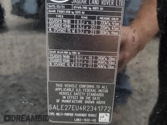 ✅ 2024 Land Rover Defender X-Dynamic SE • VIN: SALE27EU4R2341772 • Lot: 68953165. Wystawiony na Copart z przebiegiem 11 523 mil. Bezpłatny archiwum sprzedaży aukcyjnych z USA i szczegółowy raport historii pojazdu na DreamBid. Zdjęcie 13.