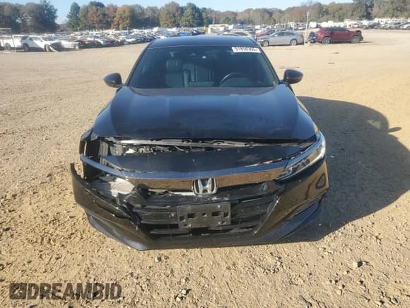 ✅ 2018 Honda Accord Sport • VIN: 1HGCV1F35JA181597 • Lot: 91858365. Wystawiony na Copart z przebiegiem 53 346 mil. Bezpłatny archiwum sprzedaży aukcyjnych z USA i szczegółowy raport historii pojazdu na DreamBid. Zdjęcie 5.
