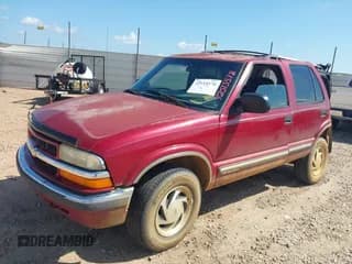 ✅ 2001 Chevrolet Blazer LT • VIN: 1GNDT13WX1K212786 • Lot: 42515578. Wystawiony na IAAI z przebiegiem 186 131 mil. Bezpłatny archiwum sprzedaży aukcyjnych z USA i szczegółowy raport historii pojazdu na DreamBid. Zdjęcie 2.