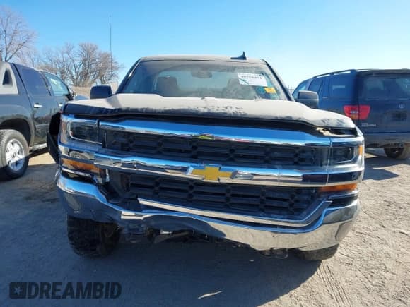 ✅ 2018 Chevrolet Silverado 1500 LT • VIN: 1GCVKREH1JZ183201 • Лот: 41442397. Опубликован ранее на IAAI с пробегом 93 531 миль. Бесплатный доступ к архиву аукционных продаж из США и подробный отчёт об истории автомобиля на DreamBid. Изображение 12.