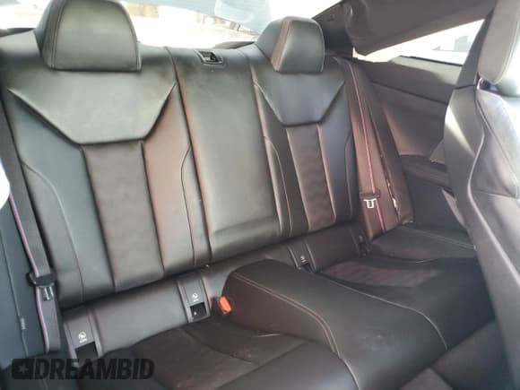 ✅ 2024 BMW M4 Competition xDrive • VIN: WBS43AZ01RCP62291 • Lot: 85742114. Wystawiony na Copart z przebiegiem 15 855 mil. Bezpłatny archiwum sprzedaży aukcyjnych z USA i szczegółowy raport historii pojazdu na DreamBid. Zdjęcie 10.