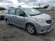 ✅ 2013 Toyota Sienna L • VIN: 5TDZK3DCXDS329962 • Lot: 87286015. Listed on Copart with 269,799 mi. Free auction sales archive from the USA and detailed vehicle history report at DreamBid. Image 4.