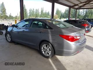 ✅ 2013 Hyundai Sonata GLS • VIN: 5NPEB4AC3DH786143 • Lot: 43367681. Listed on IAAI with 136,527 mi. Free auction sales archive from the USA and detailed vehicle history report at DreamBid. Image 3.