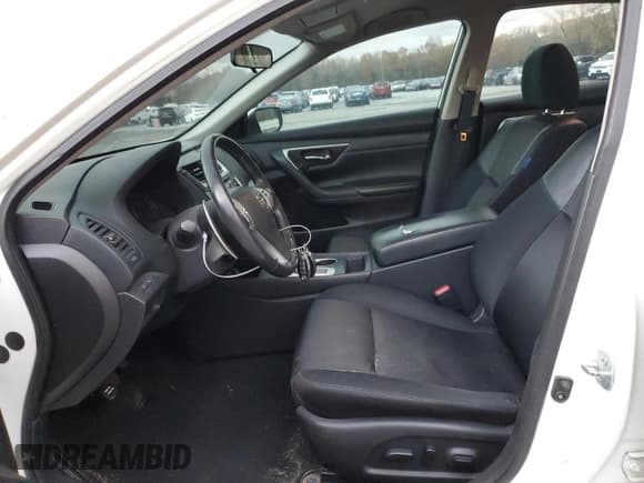 ✅ 2016 Nissan Altima SR • VIN: 1N4AL3AP1GC242836 • Лот: 92291345. Опубликован ранее на Copart с пробегом 168 503 миль. Бесплатный доступ к архиву аукционных продаж из США и подробный отчёт об истории автомобиля на DreamBid. Изображение 7.