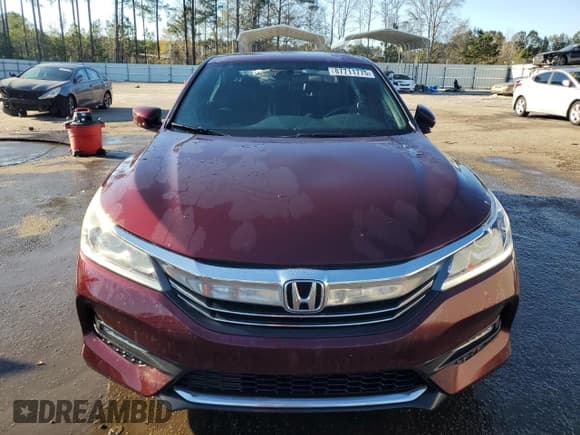 ✅ 2016 Honda Accord Sport • VIN: 1HGCR2F51GA052986 • Лот: 85859505. Опубликован ранее на Copart с пробегом 260 959 миль. Бесплатный доступ к архиву аукционных продаж из США и подробный отчёт об истории автомобиля на DreamBid. Изображение 5.