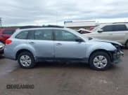 ✅ 2014 Subaru Outback 2.5i • VIN: 4S4BRCAC5E1229215 • Lot: 42536137. Wystawiony na IAAI z przebiegiem 144 982 mil. Bezpłatny archiwum sprzedaży aukcyjnych z USA i szczegółowy raport historii pojazdu na DreamBid. Zdjęcie 14.