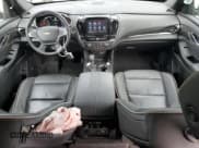 ✅ 2023 Chevrolet Traverse Premier • VIN: 1GNEVKKW8PJ208479 • Lot: 69153725. Wystawiony na Copart z przebiegiem 30 828 mil. Bezpłatny archiwum sprzedaży aukcyjnych z USA i szczegółowy raport historii pojazdu na DreamBid. Zdjęcie 8.