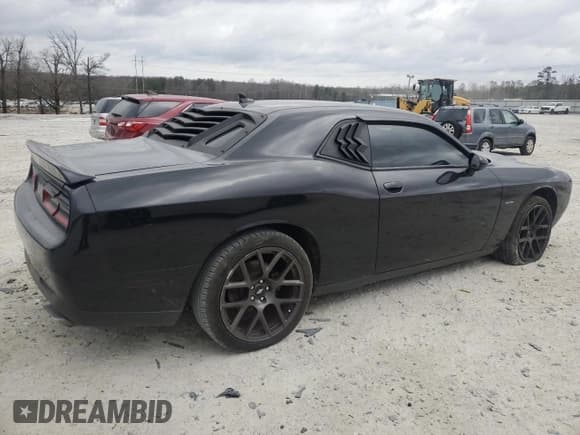 ✅ 2016 Dodge Challenger R/T • VIN: 2C3CDZBT4GH125073 • Lot: 44735364. Wystawiony na Copart z przebiegiem 133 048 mil. Bezpłatny archiwum sprzedaży aukcyjnych z USA i szczegółowy raport historii pojazdu na DreamBid. Zdjęcie 3.
