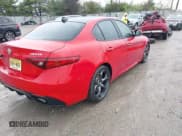 ✅ 2017 Alfa Romeo Giulia Ti • VIN: ZARFAECN9H7532027 • Lot: 41973701. Wystawiony na IAAI z przebiegiem 107 892 mil. Bezpłatny archiwum sprzedaży aukcyjnych z USA i szczegółowy raport historii pojazdu na DreamBid. Zdjęcie 4.