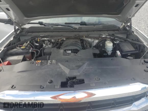 ✅ 2016 Chevrolet Silverado 1500 LT • VIN: 1GCVKREC4GZ173968 • Лот: 85375685. Опубликован ранее на Copart с пробегом 147 237 миль. Бесплатный доступ к архиву аукционных продаж из США и подробный отчёт об истории автомобиля на DreamBid. Изображение 11.