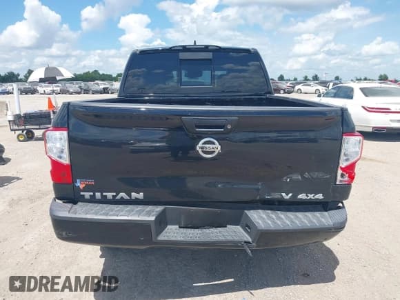 ✅ 2022 Nissan Titan SV • VIN: 1N6AA1ED7NN100171 • Лот: 42585817. Опубликован ранее на IAAI с пробегом 54 139 миль. Бесплатный доступ к архиву аукционных продаж из США и подробный отчёт об истории автомобиля на DreamBid. Изображение 16.