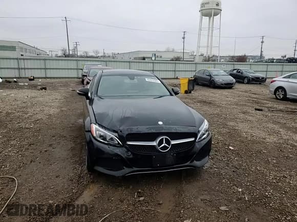 ✅ 2017 Mercedes-Benz C 300 • VIN: WDDWJ4KBXHF445664 • Lot: 93423565. Wystawiony na Copart z przebiegiem 50 632 mil. Bezpłatny archiwum sprzedaży aukcyjnych z USA i szczegółowy raport historii pojazdu na DreamBid. Zdjęcie 13.