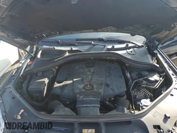 ✅ 2014 Mercedes-Benz M 350 • VIN: 4JGDA2EB6EA409976 • Lot: 91250735. Wystawiony na Copart z przebiegiem 142 237 mil. Bezpłatny archiwum sprzedaży aukcyjnych z USA i szczegółowy raport historii pojazdu na DreamBid. Zdjęcie 12.