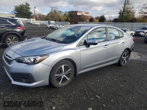 2022 Subaru Impreza Premium with VIN 4S3GKAV60N3600423, listed as a Copart auction lot 90801025 with 44,639 mi miles and Salvage title. Bid and sale history available at DreamBid. Image 1.