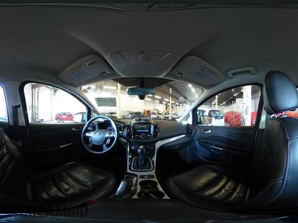 ✅ 2016 Ford C-Max SEL • VIN: 1FADP5CU2GL110832 • Lot: 41764729. Wystawiony na IAAI z przebiegiem 119 724 mil. Bezpłatny archiwum sprzedaży aukcyjnych z USA i szczegółowy raport historii pojazdu na DreamBid. Zdjęcie 22.