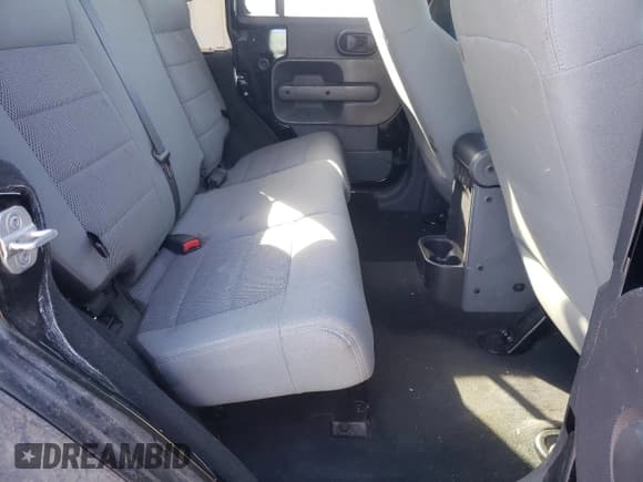 ✅ 2008 Jeep Wrangler Unlimited Rubicon • VIN: 1J4GA69108L501632 • Lot: 44007285. Listed on Copart with 156,753 mi. Free auction sales archive from the USA and detailed vehicle history report at DreamBid. Image 10.