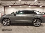 ✅ 2020 Audi Q8 Prestige • VIN: WA1FVAF11LD004003 • Лот: 42275194. Опубликован ранее на IAAI с пробегом 56 045 миль. Бесплатный доступ к архиву аукционных продаж из США и подробный отчёт об истории автомобиля на DreamBid. Изображение 15.