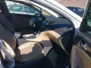 ✅ 2012 Hyundai Sonata SE • VIN: 5NPEC4AC3CH479616 • Lot: 43465645. Listed on IAAI with 171,948 mi. Free auction sales archive from the USA and detailed vehicle history report at DreamBid. Image 5.